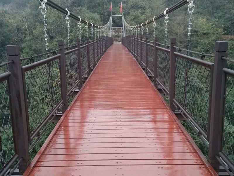 悬索吊桥